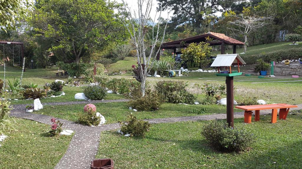 Residencial Emery Village Garopaba Extérieur photo